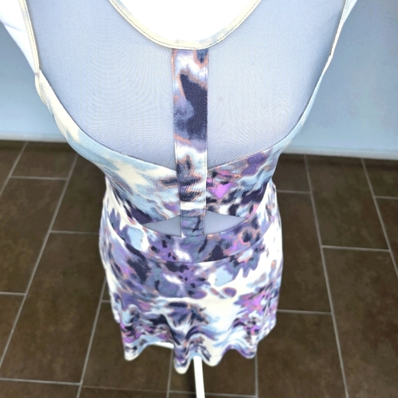 Urban Outfitters ✦ Marbled Cut-Out Mini Dress ✦ Silence + Noise Sz S EUC - Picture 9 of 16